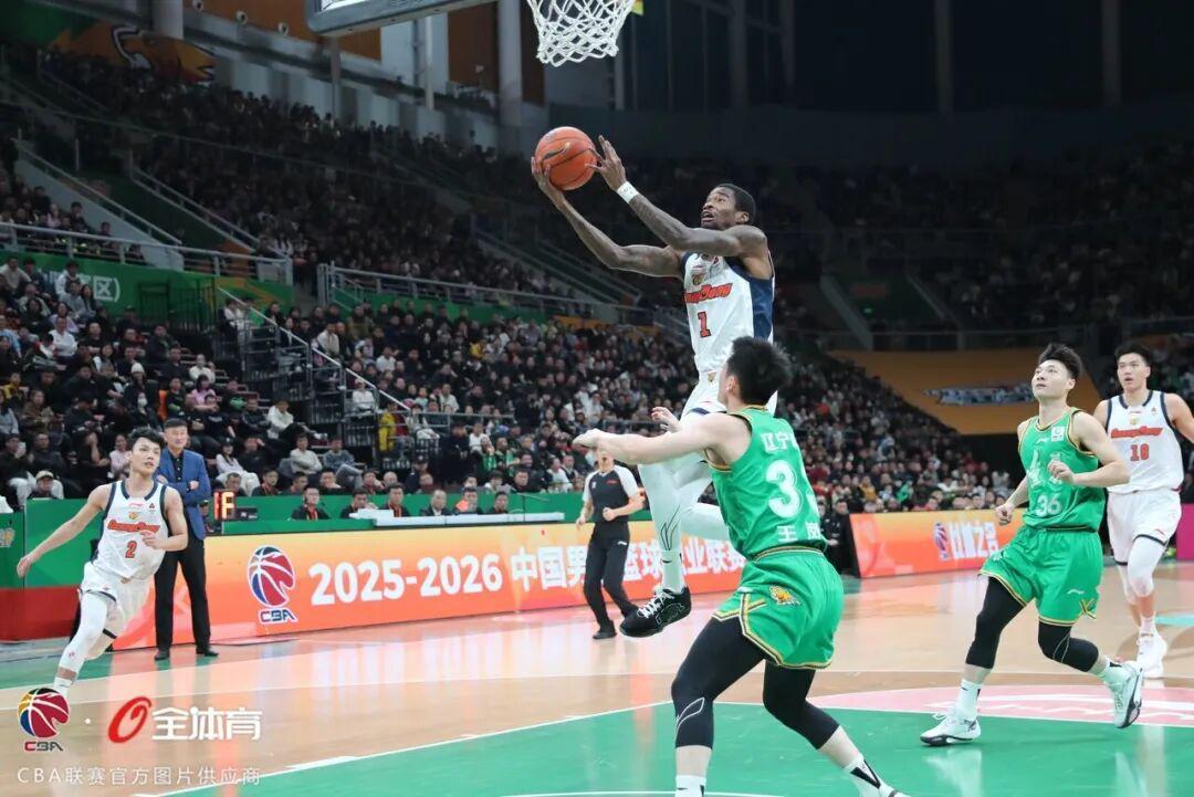 开云在线-轻取不轻视!杜锋:对阵辽宁队,球员们自始至终专注于比赛