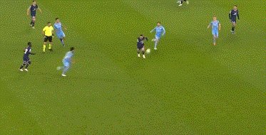 开云-【欧冠】梅西造姆巴佩进球 曼城逆转巴黎双双出线